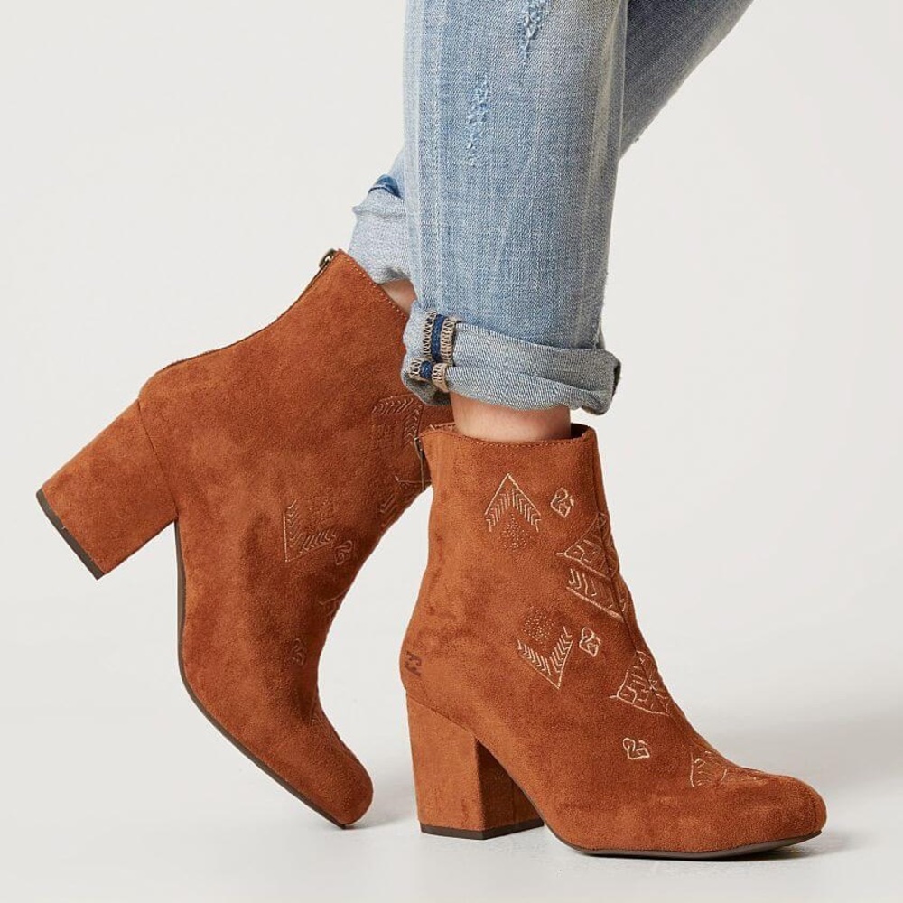 Billabong women’s Luna Booties